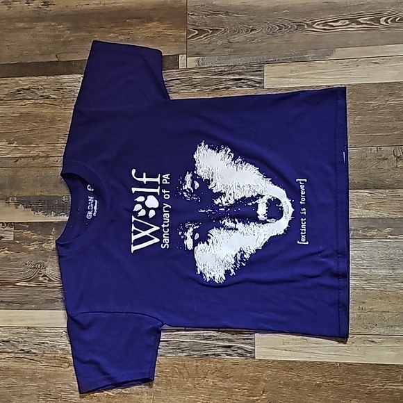Wolf Sanctuary TShirt Purple Youth Size Small - Picture 2 of 6